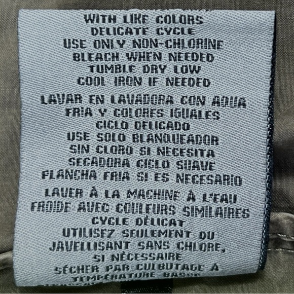 NWT Levi’s Khaki Green Utility Hooded Jacket Size L - Picture 4 of 13